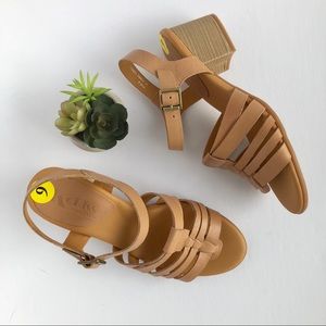 NWOT Korks by Kork-Ease Stacked Heeled Sandals